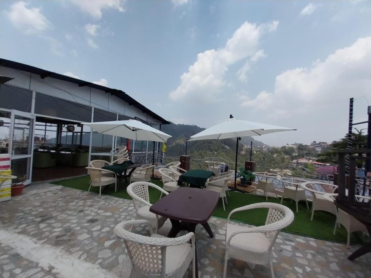 Hotel The Mussoorie International Exterior foto