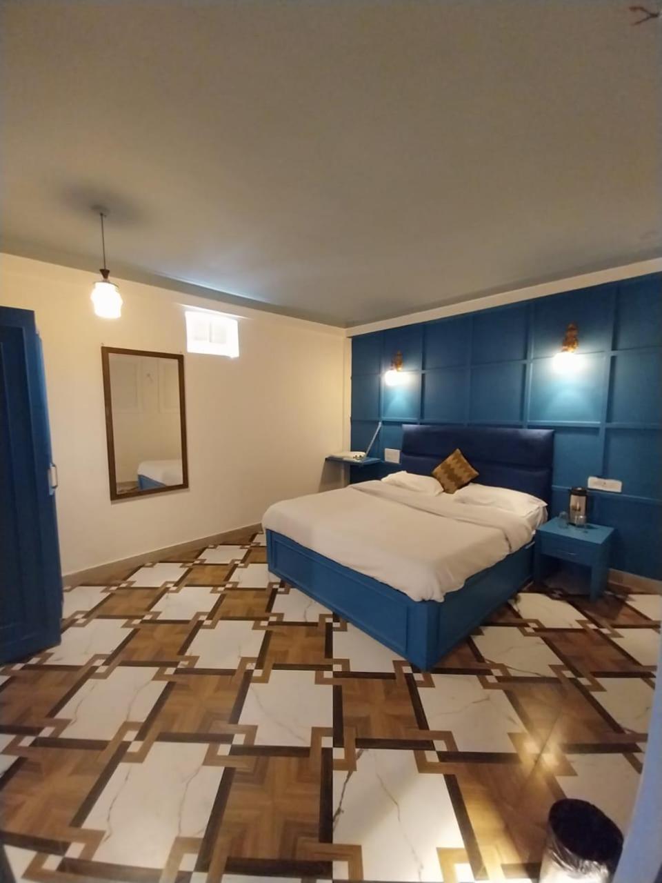 Hotel The Mussoorie International Exterior foto